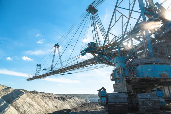 Bergbaumaschinen in der Mine — Stockfoto