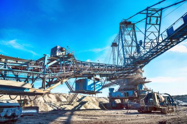 madendeki madencilik makine