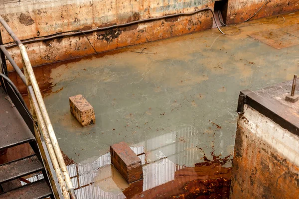 Gefährliche Wasserflüssigkeit — Stockfoto