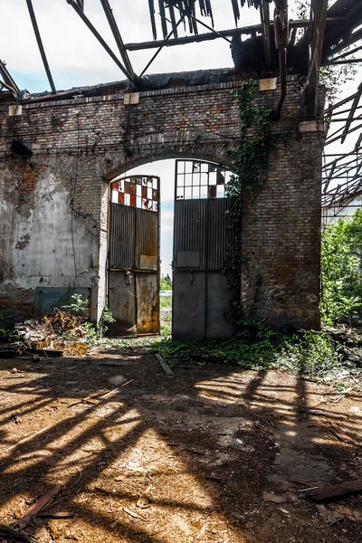 Interior industrial abandonado —  Fotos de Stock