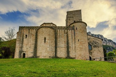 İtalya, Genga 'da San Vittore Manastırı.