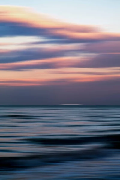 Abstract seascape background, motion blurred, long exposure. — Stock Photo, Image