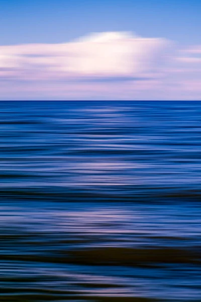 Abstract seascape background, motion blurred, long exposure. — Stock Photo, Image