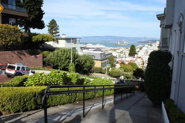 Lombard Street a San Francisco — Foto Stock