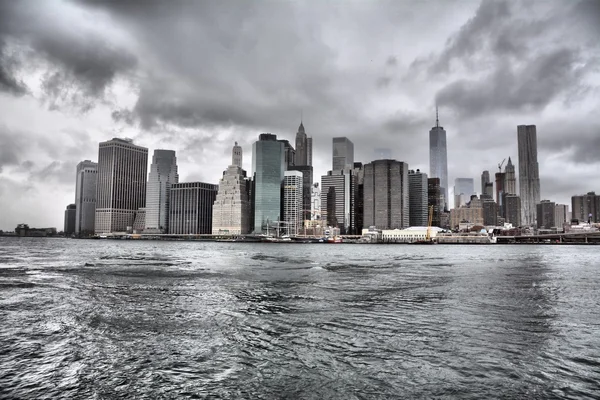 Manhattan Downtown  in dramatic sky — Stock Photo, Image