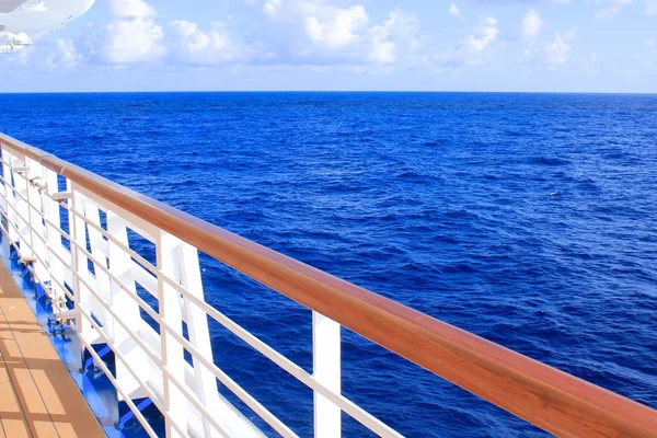 Ship view on ocean — Stock Photo, Image