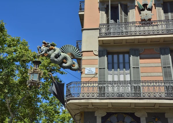 Δράκος στο Rambla της Βαρκελώνης — Φωτογραφία Αρχείου