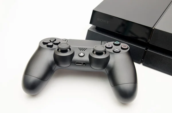 Station 4 spelen met Dual Shock controller — Stockfoto