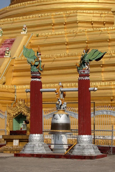 Eindawya Pagoda Mandalay w Myanmar — Zdjęcie stockowe