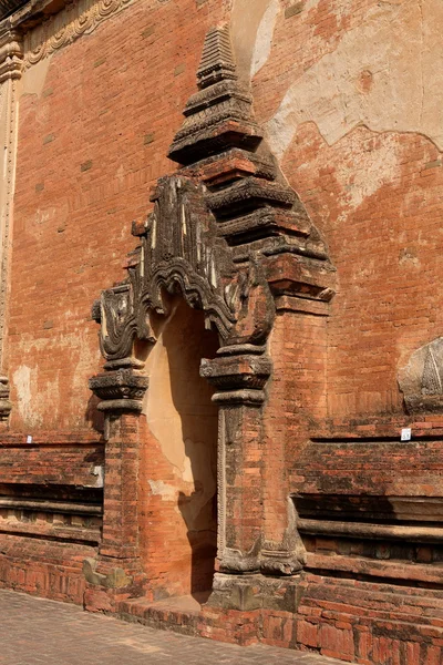 Decoraciones sobre templos en Bagan Myanmar — Foto de Stock