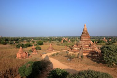 Myanmar 'daki Bagan tapınakları