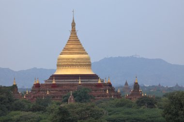 Myanmar 'daki Bagan tapınakları