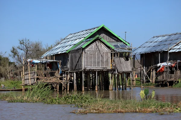 Rybackich miasteczek na Inle Lake w Myanmar — Zdjęcie stockowe