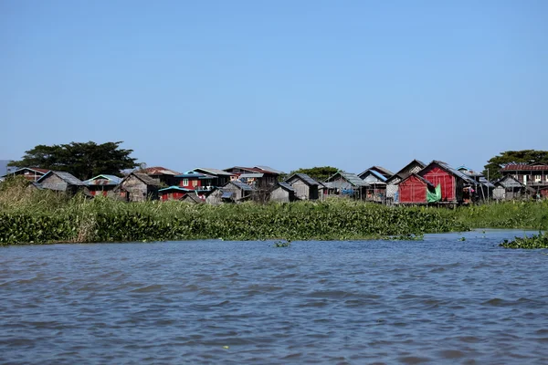 Fischerdörfer am Ile-See in Myanmar — Stockfoto