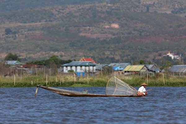 The Leg Rowers from Lake Inle in Myanmar — Stock Photo, Image