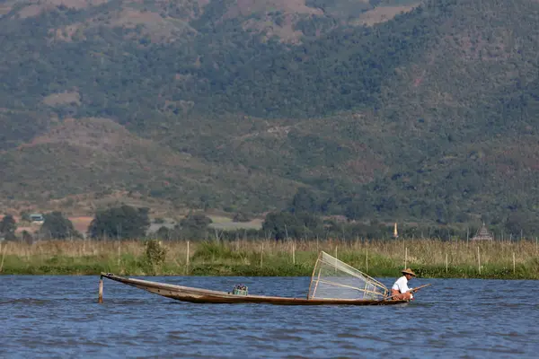 The Leg Rowers dal lago Inle in Myanmar — Foto Stock