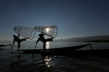 Bacak rowers Inle Gölü Myanmar