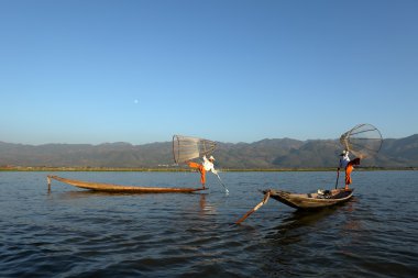 Bacak rowers Inle Gölü Myanmar