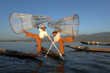 Bacak rowers Inle Gölü Myanmar