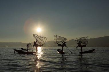 Bacak rowers Inle Gölü Myanmar