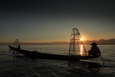 Bacak rowers Inle Gölü Myanmar
