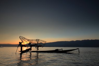 Bacak rowers Inle Gölü Myanmar