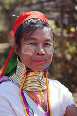 Geleneksel Padaung kadın Myanmar