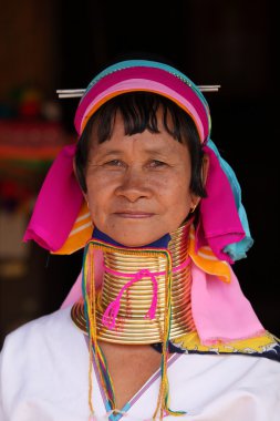 Geleneksel Padaung kadın Myanmar