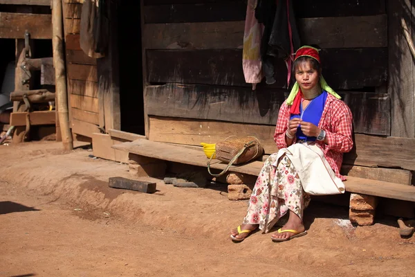 Geleneksel Padaung kadın Myanmar — Stok fotoğraf