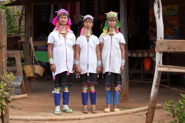 Tradycyjne Padaung kobieta z Myanmaru — Zdjęcie stockowe