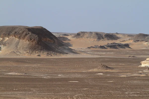 Черная пустыня в Сахаре в Египте — стоковое фото