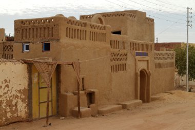 El Qasr Mısır'daki Sahara Çölü'nde