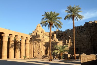  The temple of Karnak in Egypt clipart