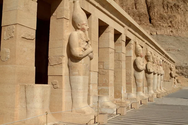 El Templo de Hatshepsut en Egipto —  Fotos de Stock