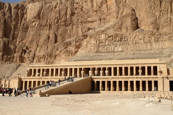 The Temple of Hatshepsut in Egypt — Stock Photo, Image