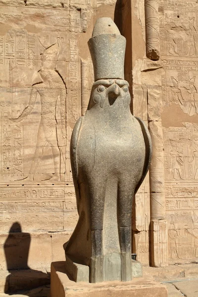 Храм Гора в Эдфу в Египте — стоковое фото