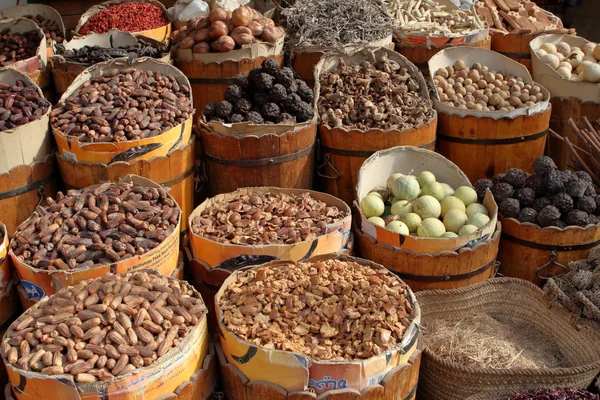 Koření na Spice trhu z Asuánu v Egyptě — Stock fotografie