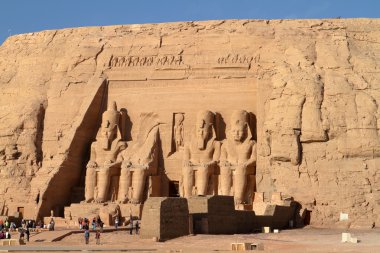 Mısır Abu Simbel tapınakları