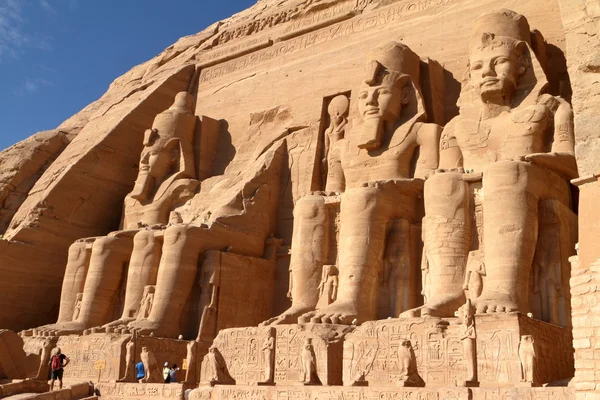 Mısır Abu Simbel tapınakları