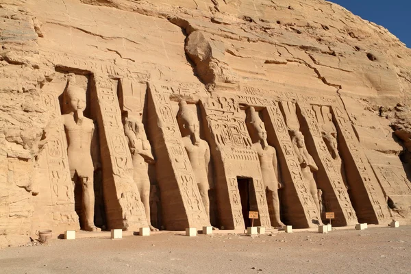 The temples of Abu Simbel in Egypt — Stock Photo, Image