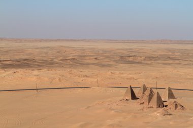 Jebel Barkal Sudan'daki piramitleri