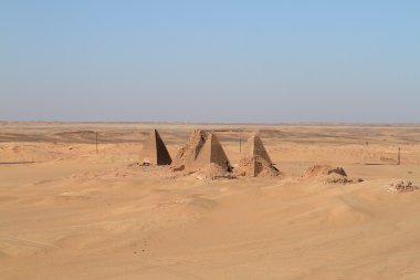 Jebel Barkal Sudan'daki piramitleri