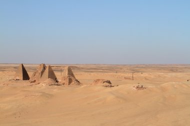 Jebel Barkal Sudan'daki piramitleri