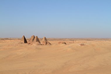 Jebel Barkal Sudan'daki piramitleri