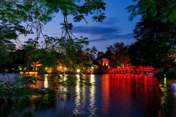 Ngoc Son Tempel Van Lake Hoan Kiem Hanoi Vietnam — Stockfoto