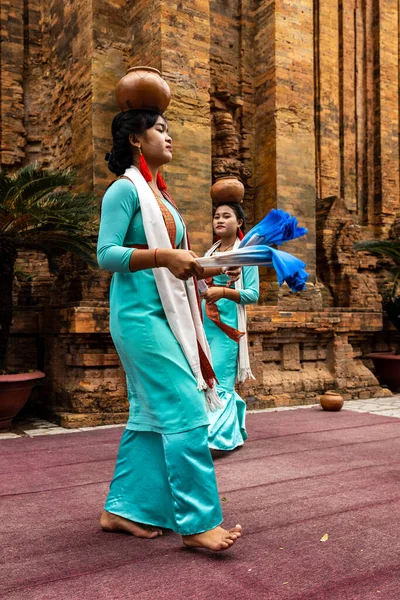 Traditionele Cham Dance Tempel Nagar Nha Trang Vietnam December 2019 — Stockfoto