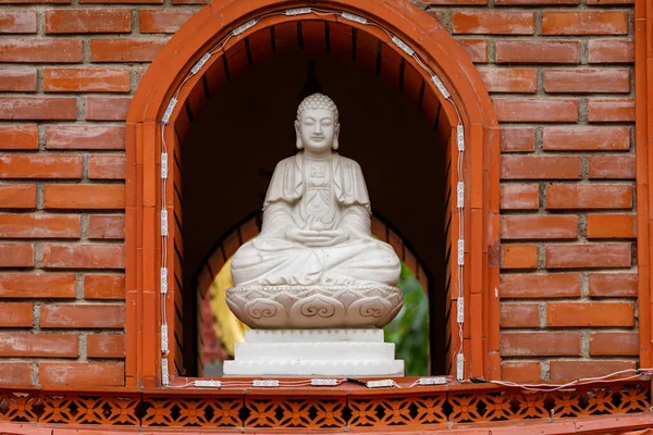 Staty Buddha Tran Quoc Pagode Hanoi Vietnam — Stockfoto