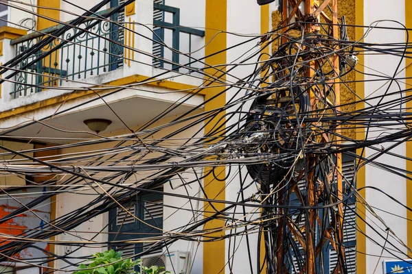 Chaos Van Hoogspanningsleidingen Vietnam — Stockfoto