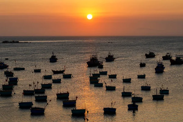 Barcos Pesqueros Bahía Mui Vietnam — Foto de Stock