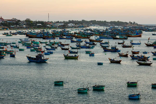 Fiskebåtar Mui Viken Vietnam — Stockfoto